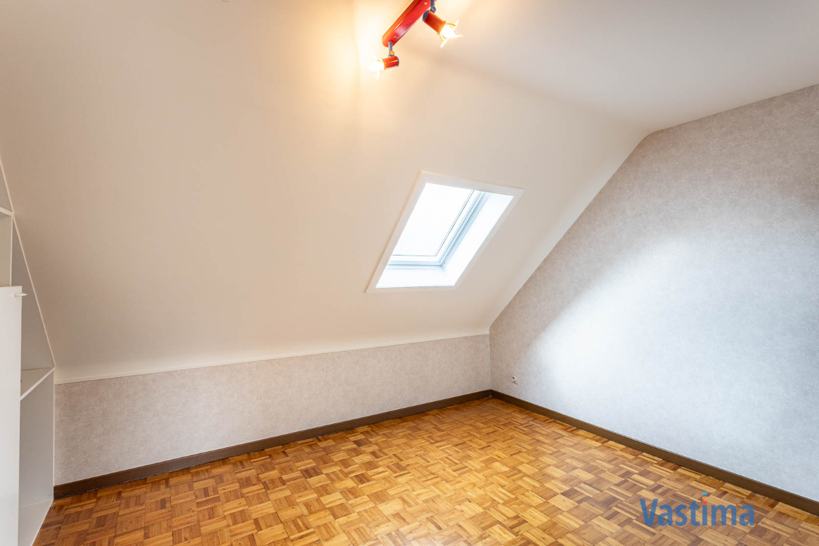 Immo Vastima - Huis Te koop Baardegem - Ruimte, rust en comfort voor het hele gezin in het hart van Baardegem