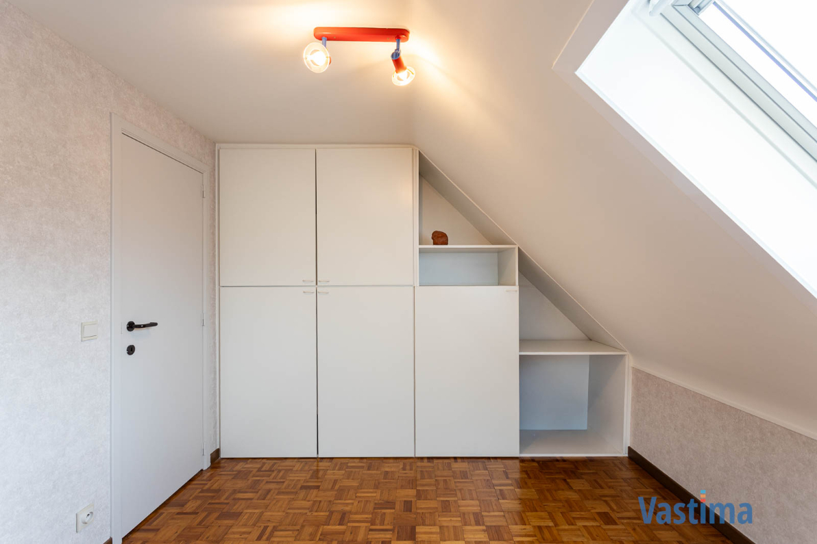 Immo Vastima - Huis Te koop Baardegem - Ruimte, rust en comfort voor het hele gezin in het hart van Baardegem