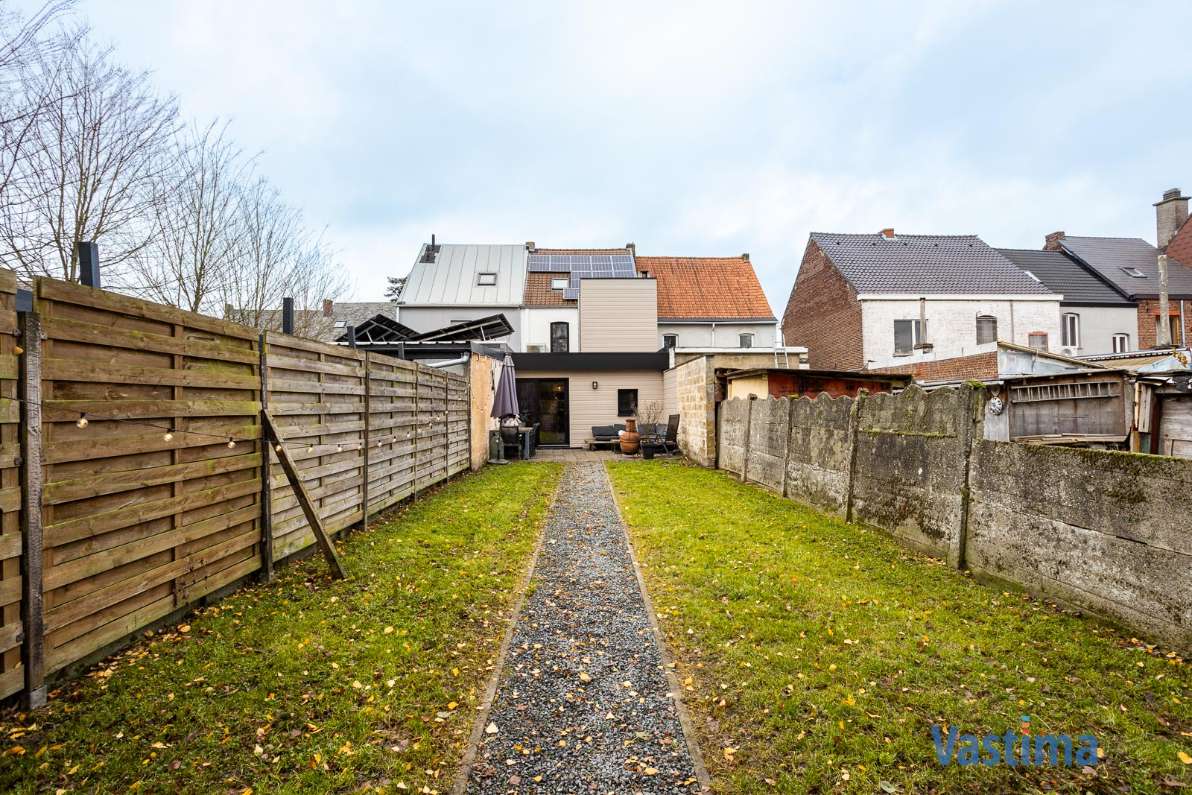 Immo Vastima - Huis Te koop Nieuwerkerken - Super energiezuinige gezinswoning met tuin in hartje Nieuwerkerken