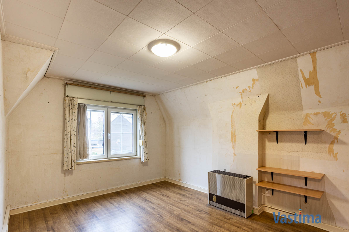 Immo Vastima - Huis Te koop Lede - Te renoveren, halfopen woning met zuid gerichte tuin