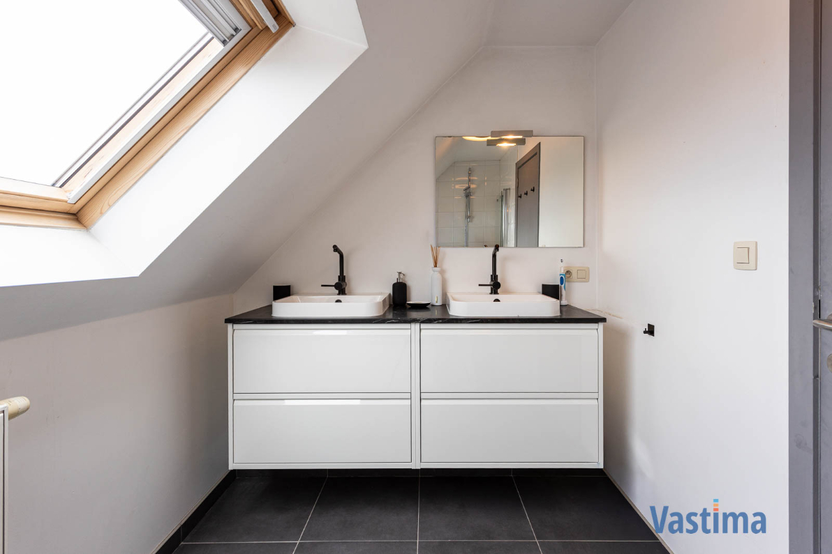 Immo Vastima - Appartement Te huur Lede - Duplex-appartement met dakterras en uniek uitzicht