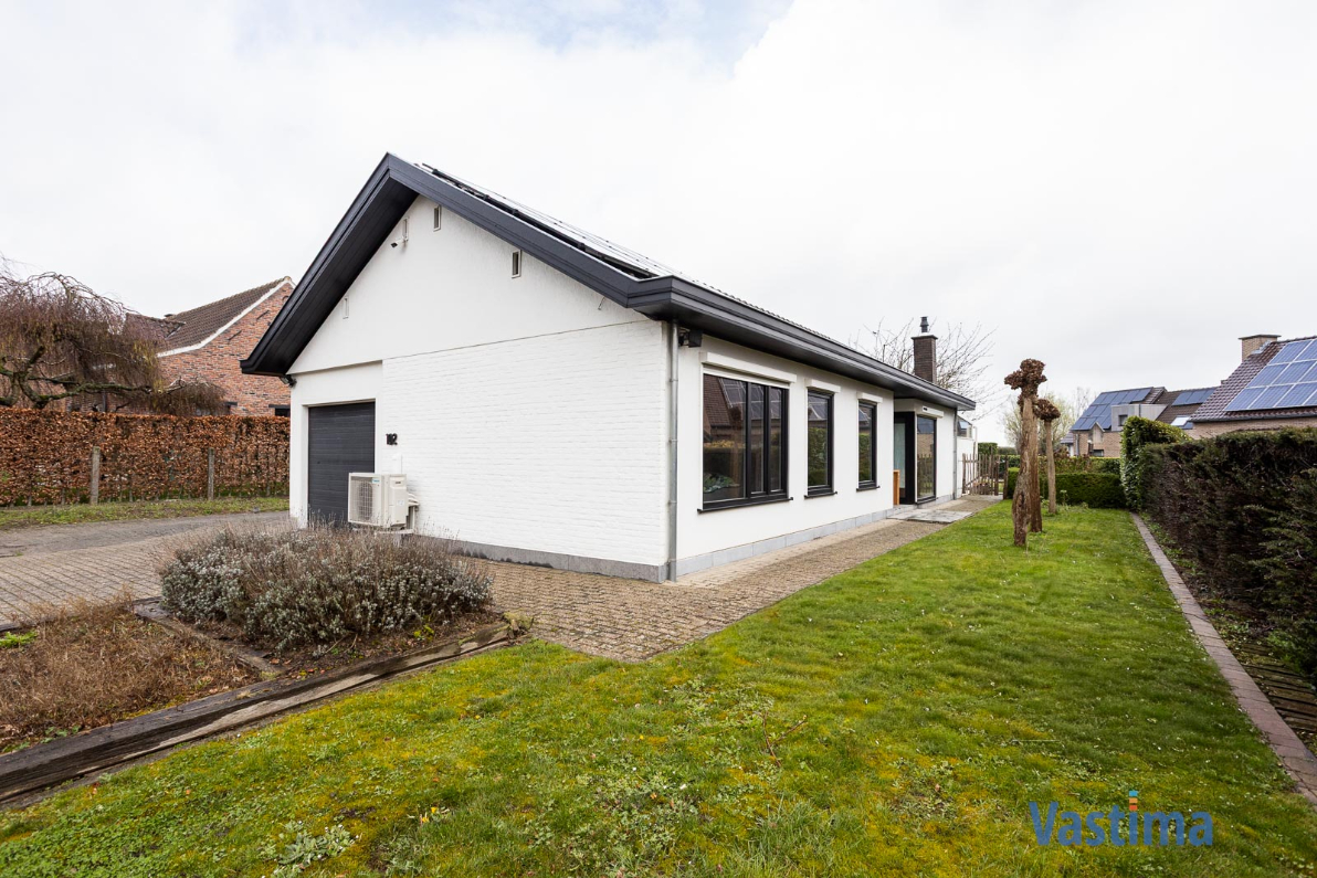 Immo Vastima - Huis Te koop Erpe-Mere - Instapklare bungalow met 3 slaapkamers en garage