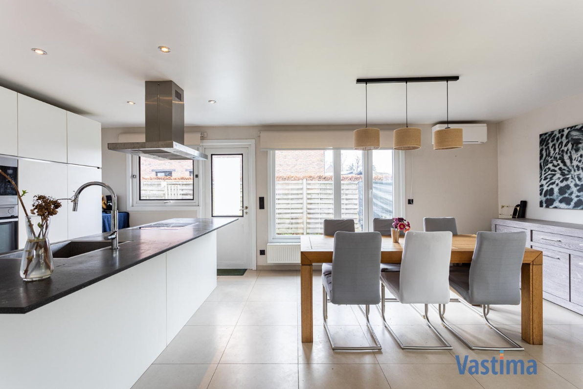 Immo Vastima - Huis Te koop Erpe-Mere - Instapklare bungalow met 3 slaapkamers en garage