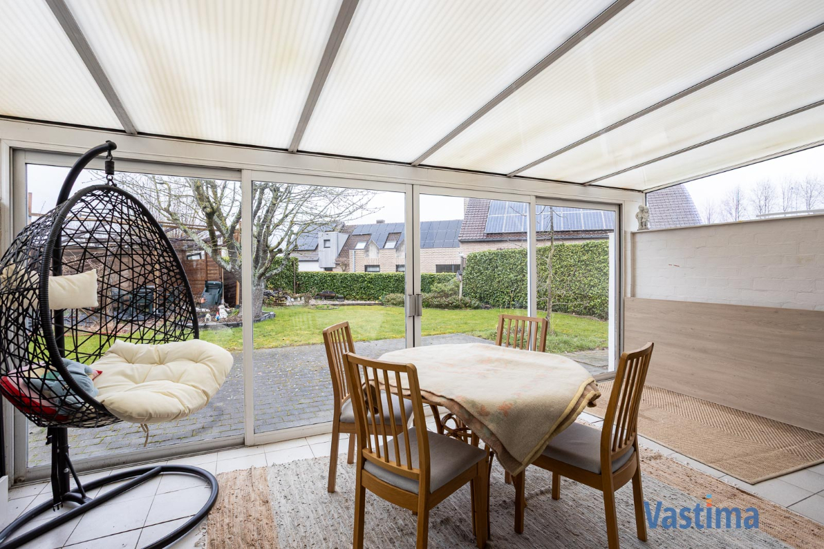 Immo Vastima - Huis Te koop Erpe-Mere - Instapklare bungalow met 3 slaapkamers en garage