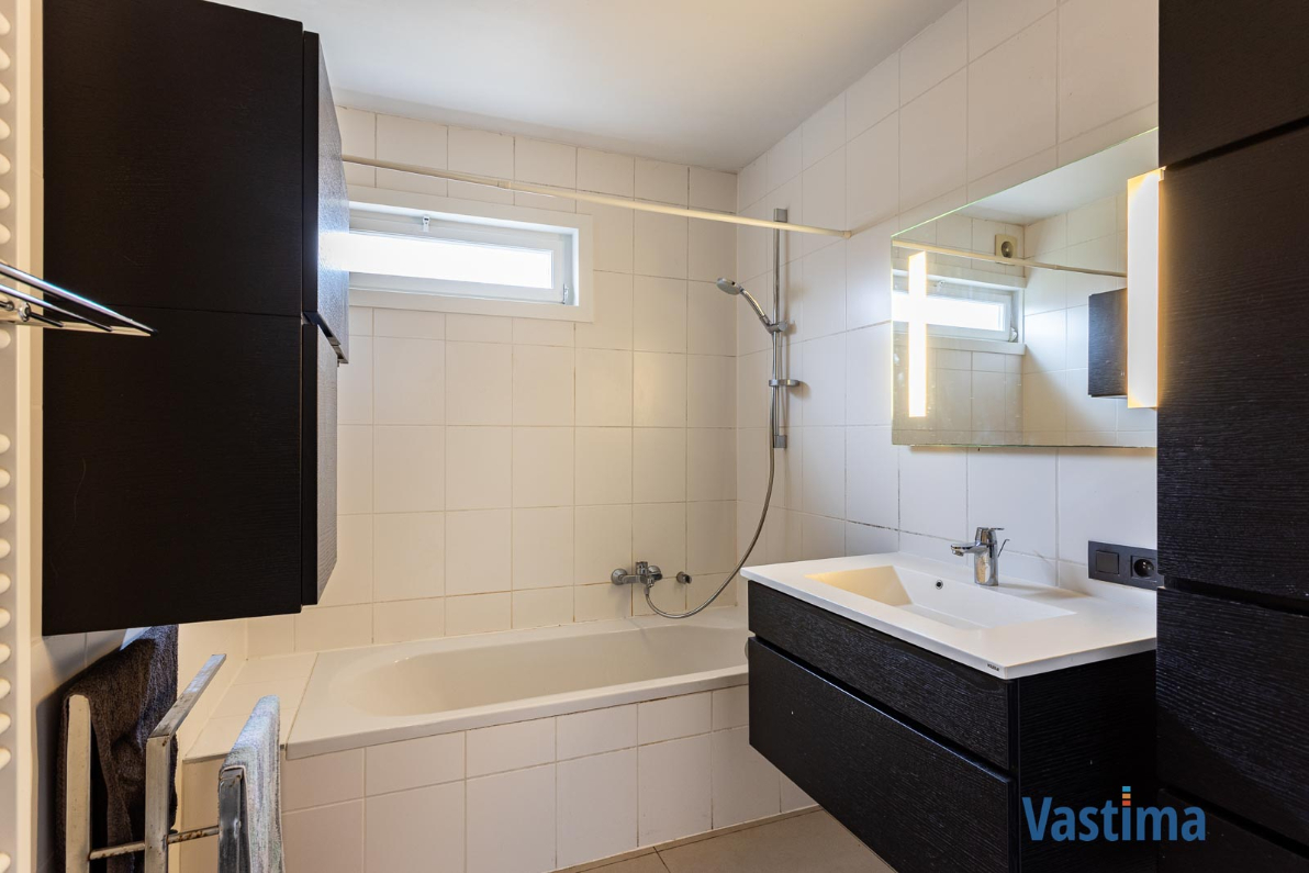 Immo Vastima - Huis Te koop Erpe-Mere - Instapklare bungalow met 3 slaapkamers en garage