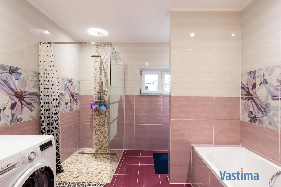 Immo Vastima - Huis Te koop Affligem - Instapklare, energiezuinige familiewoning met 4 slaapkamers, tuin en garage