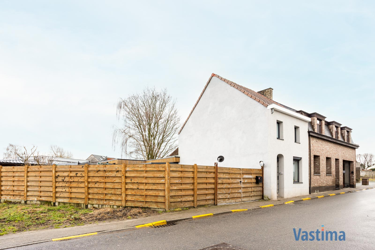 Immo Vastima - Huis Te koop Affligem - Instapklare, energiezuinige familiewoning met 4 slaapkamers, tuin en garage