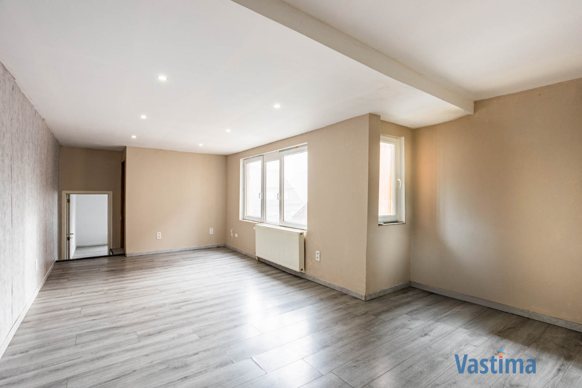 Immo Vastima - Huis Te koop Erembodegem - Op te frissen woning met potentieel in Erembodegem