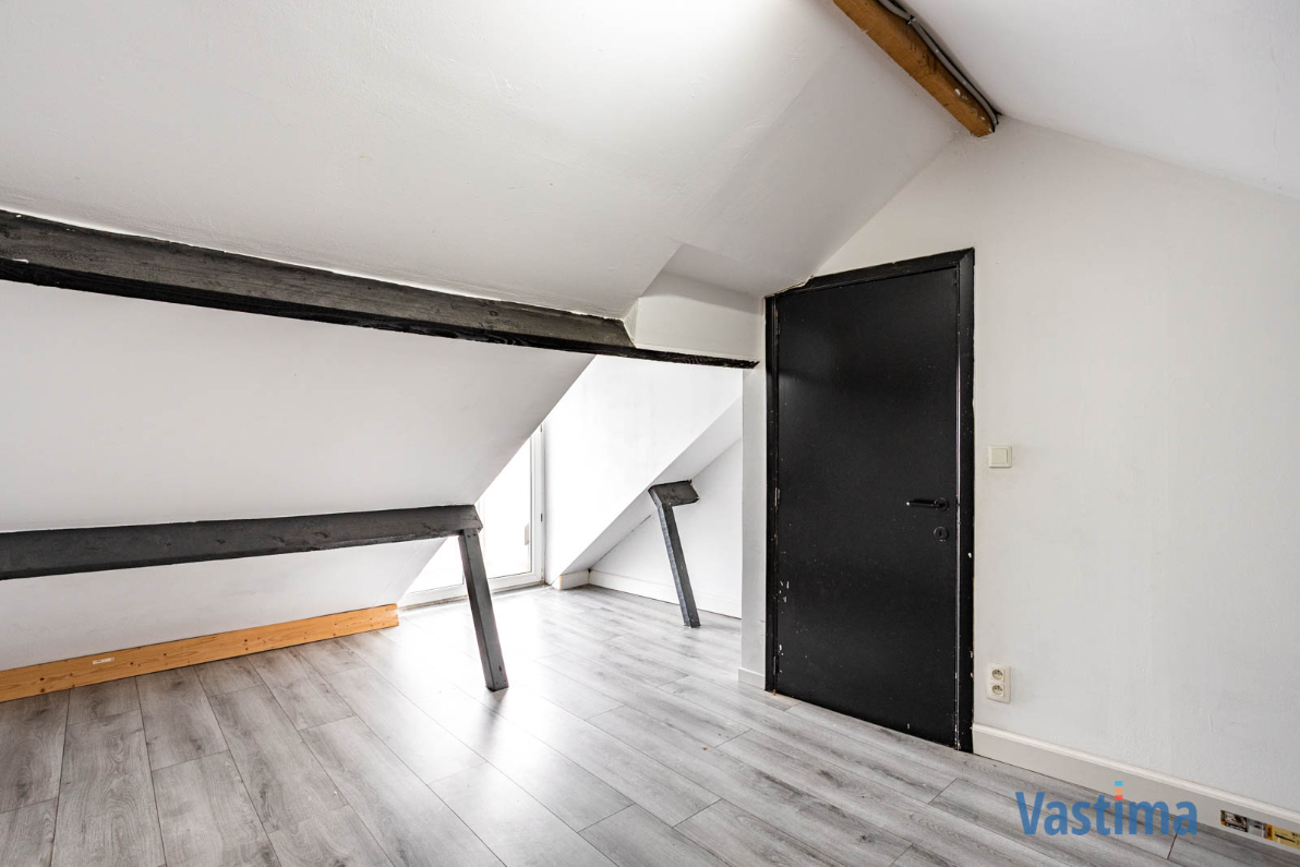 Immo Vastima - Huis Te koop Erembodegem - Op te frissen woning met potentieel in Erembodegem