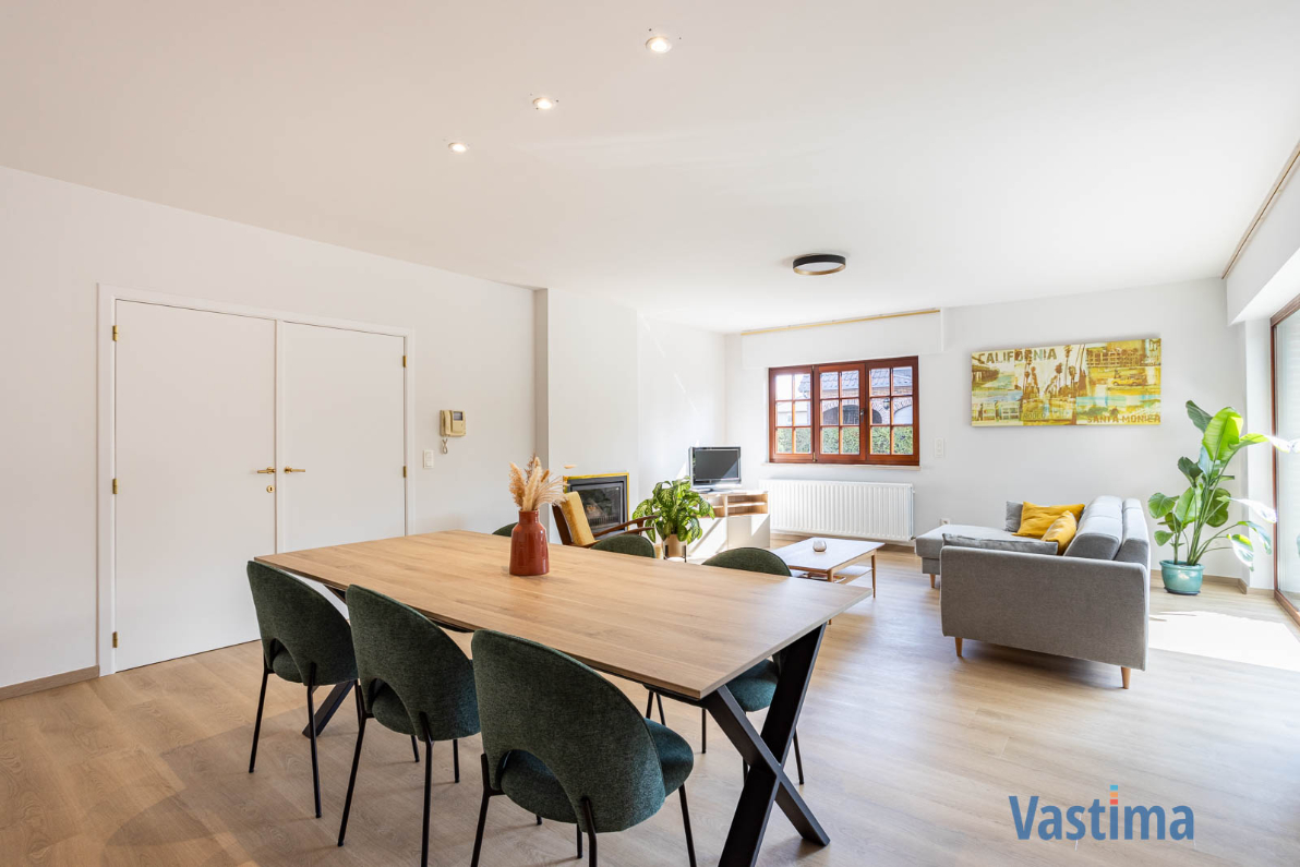 Immo Vastima - Huis Te koop Aalst - Instapklare gezinswoning met zonnige tuin, garage en topligging nabij centrum Aalst