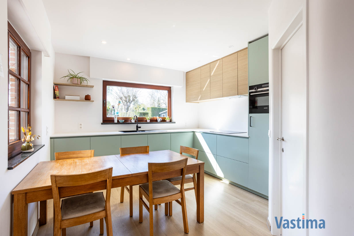 Immo Vastima - Huis Te koop Aalst - Instapklare gezinswoning met zonnige tuin, garage en topligging nabij centrum Aalst