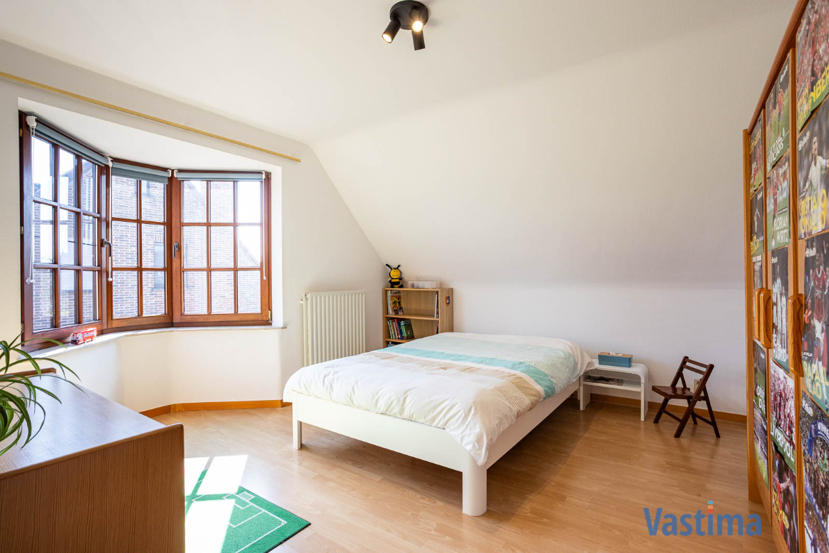 Immo Vastima - Huis Te koop Aalst - Instapklare gezinswoning met zonnige tuin, garage en topligging nabij centrum Aalst