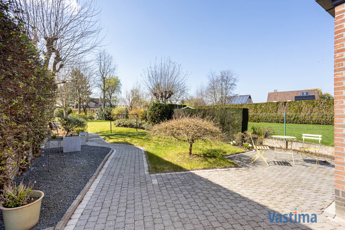 Immo Vastima - Huis Te koop Aalst - Instapklare gezinswoning met zonnige tuin, garage en topligging nabij centrum Aalst