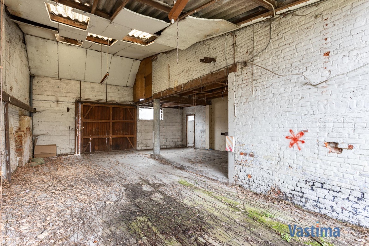 Immo Vastima - Huis Te koop Merchtem - Renovatieproject in centrum Merchtem