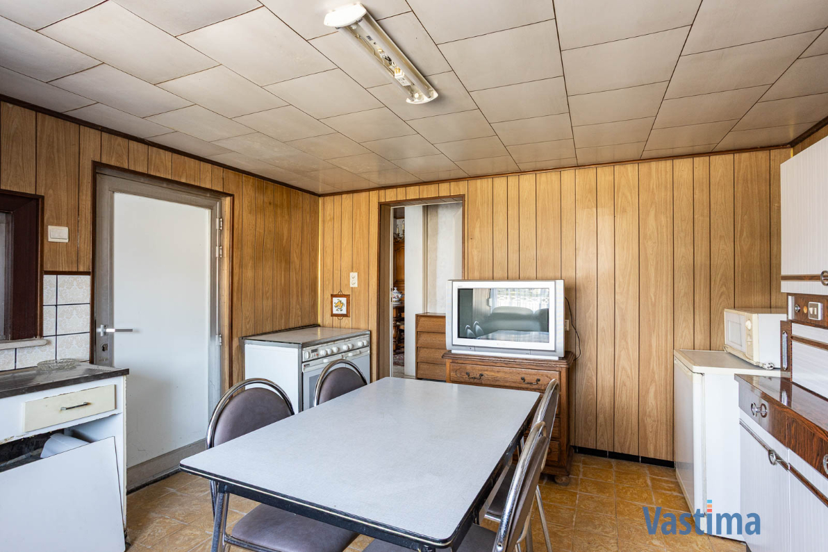 Immo Vastima - Huis Te koop Moorsel - Te renoveren woning met potentieel in Moorsel