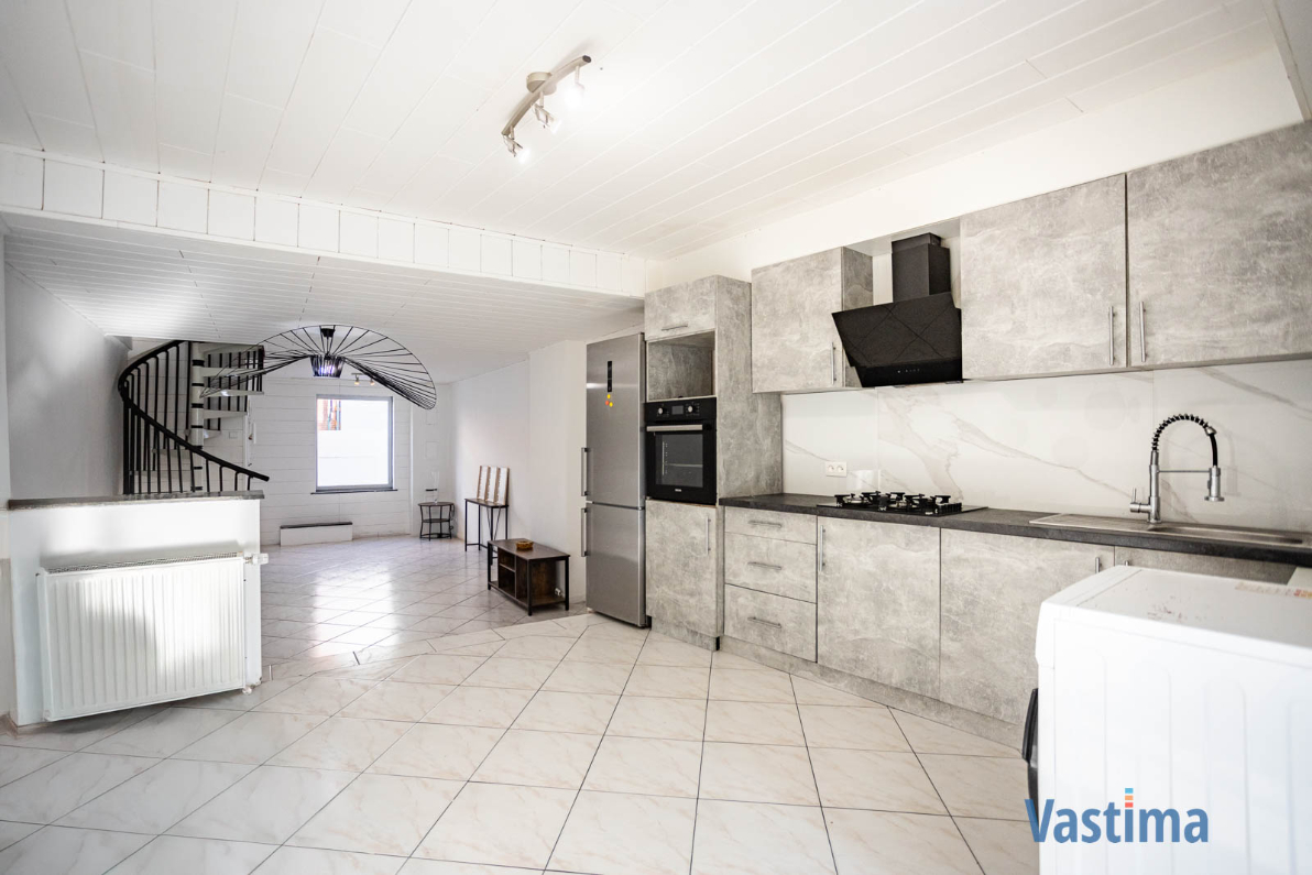 Immo Vastima - Huis Te koop Aalst - Lichtvolle starterswoning met zuid gerichte tuin