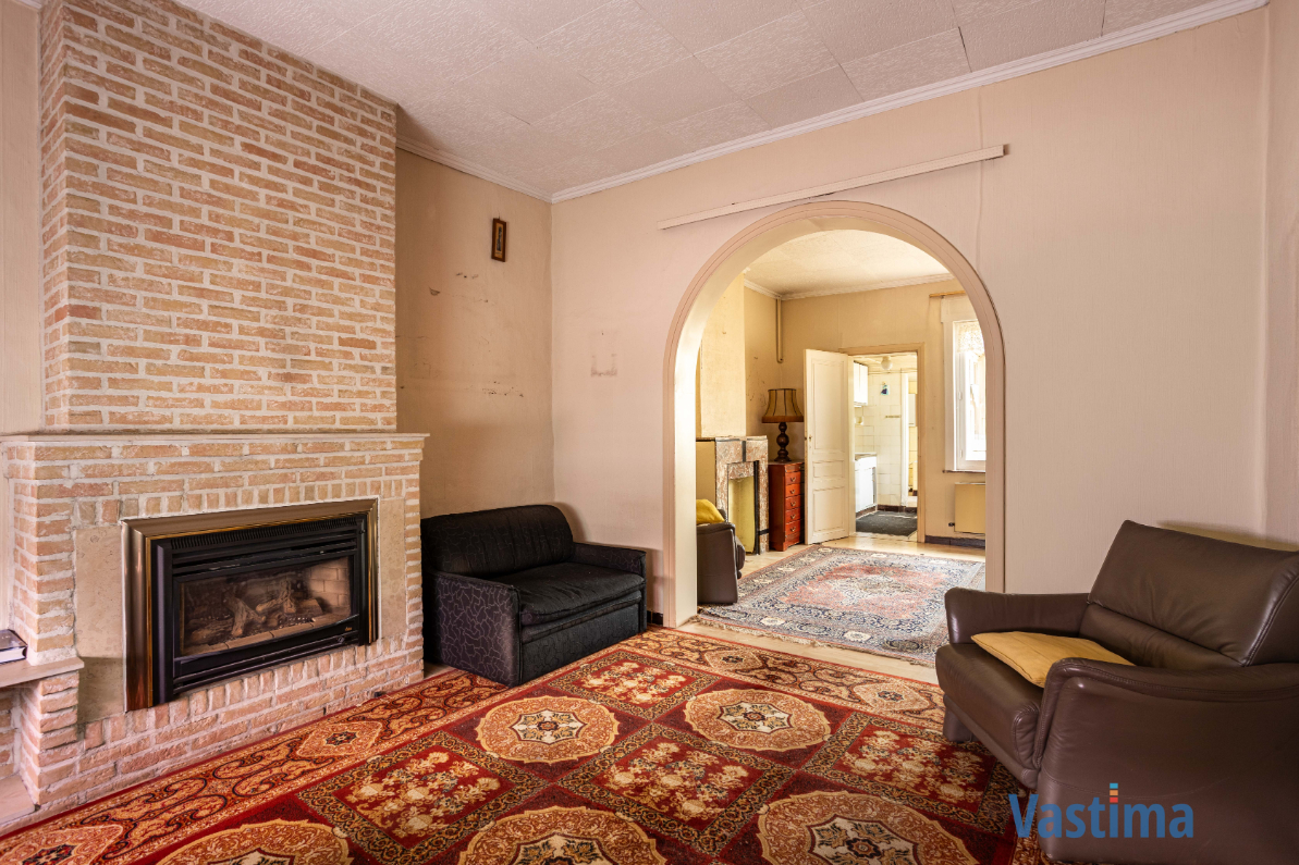 Immo Vastima - Huis Te koop Aalst - Te renoveren woning met tuin nabij OLV-Ziekenhuis