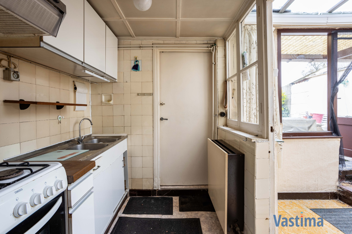 Immo Vastima - Huis Te koop Aalst - Te renoveren woning met tuin nabij OLV-Ziekenhuis