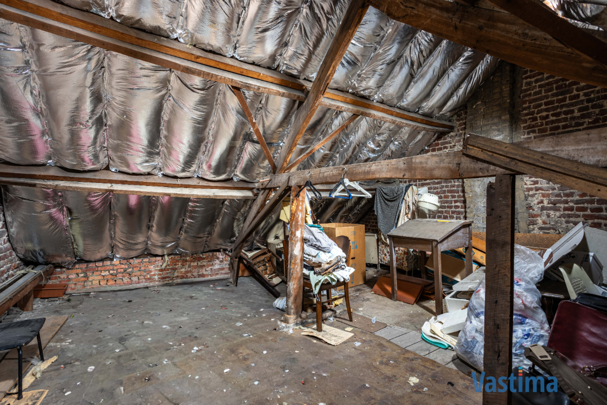 Immo Vastima - Huis Te koop Aalst - Te renoveren woning met tuin nabij OLV-Ziekenhuis