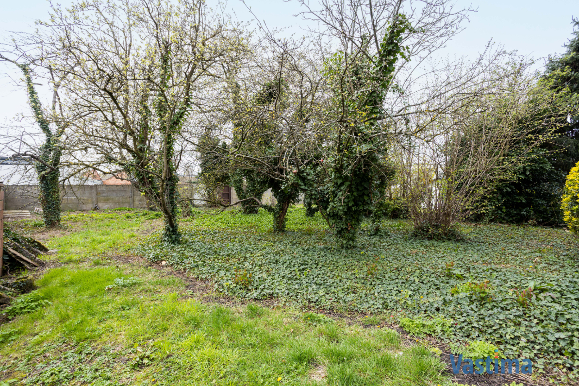 Immo Vastima - Huis Te koop Aalst - Te renoveren woning met tuin nabij OLV-Ziekenhuis