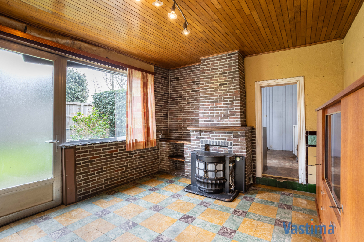 Immo Vastima - Huis Te koop Gijzegem - Halfopen woning met uitbreidingsmogelijkheden in hartje Gijzegem