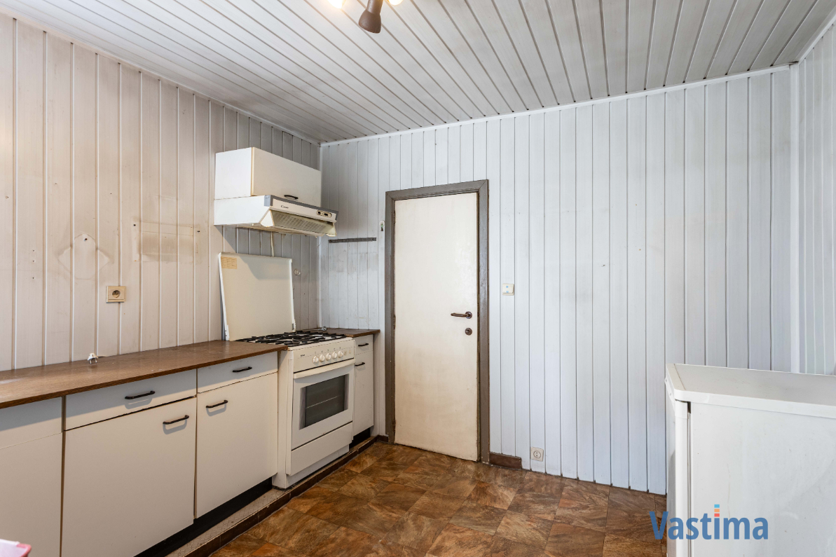 Immo Vastima - Huis Te koop Gijzegem - Halfopen woning met uitbreidingsmogelijkheden in hartje Gijzegem