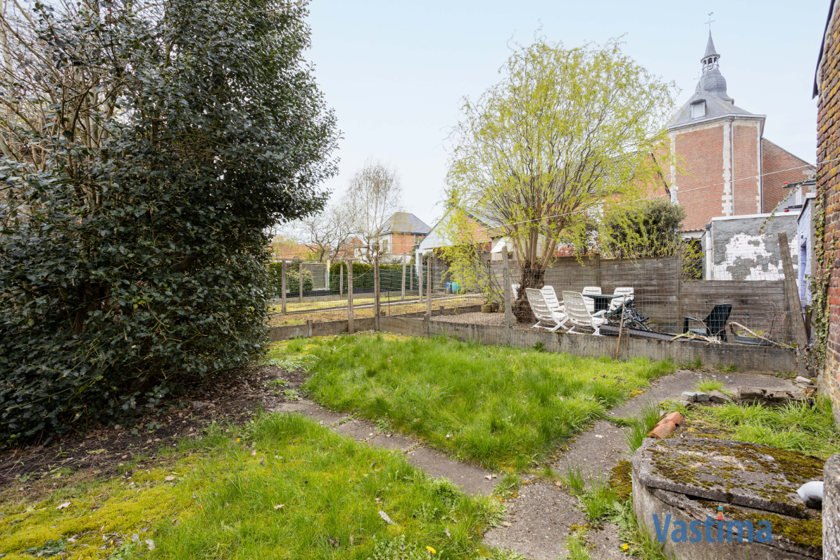 Immo Vastima - Huis Te koop Gijzegem - Halfopen woning met uitbreidingsmogelijkheden in hartje Gijzegem