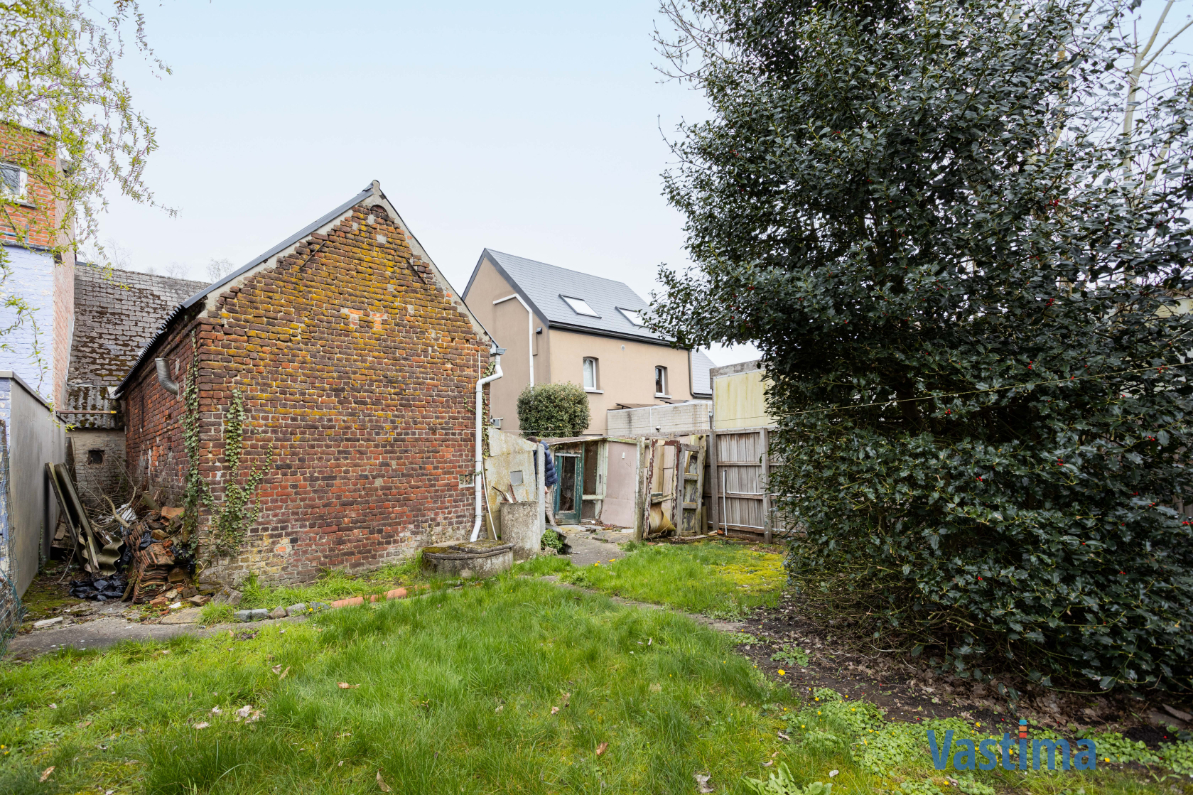 Immo Vastima - Huis Te koop Gijzegem - Halfopen woning met uitbreidingsmogelijkheden in hartje Gijzegem