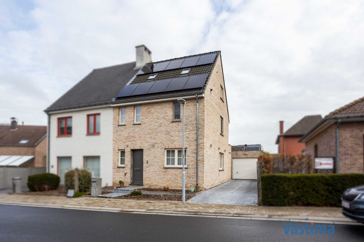 Immo Vastima - Huis Te koop Lede - Super energiezuinige instapklare gezinswoning met garage in rustige omgeving