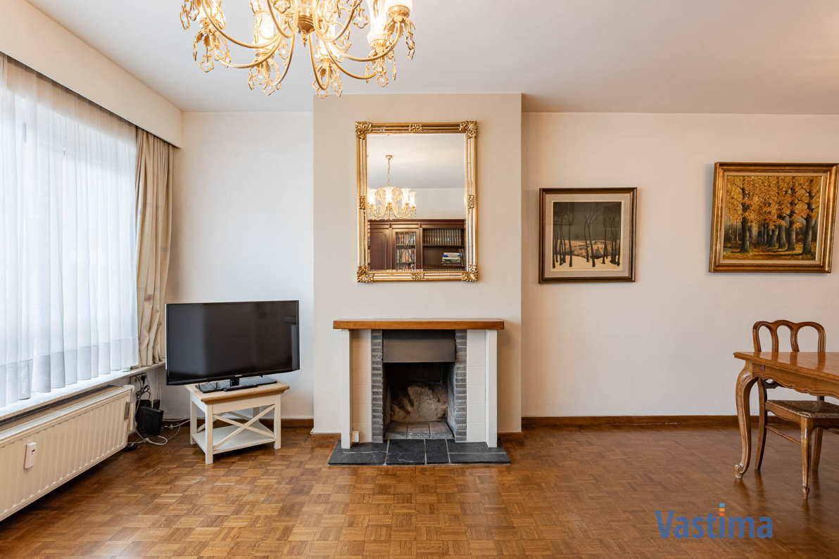 Immo Vastima - Appartement Te koop Aalst - Gelijkvloers appartement met 2 slaapkamers, ruim terras en staanplaats