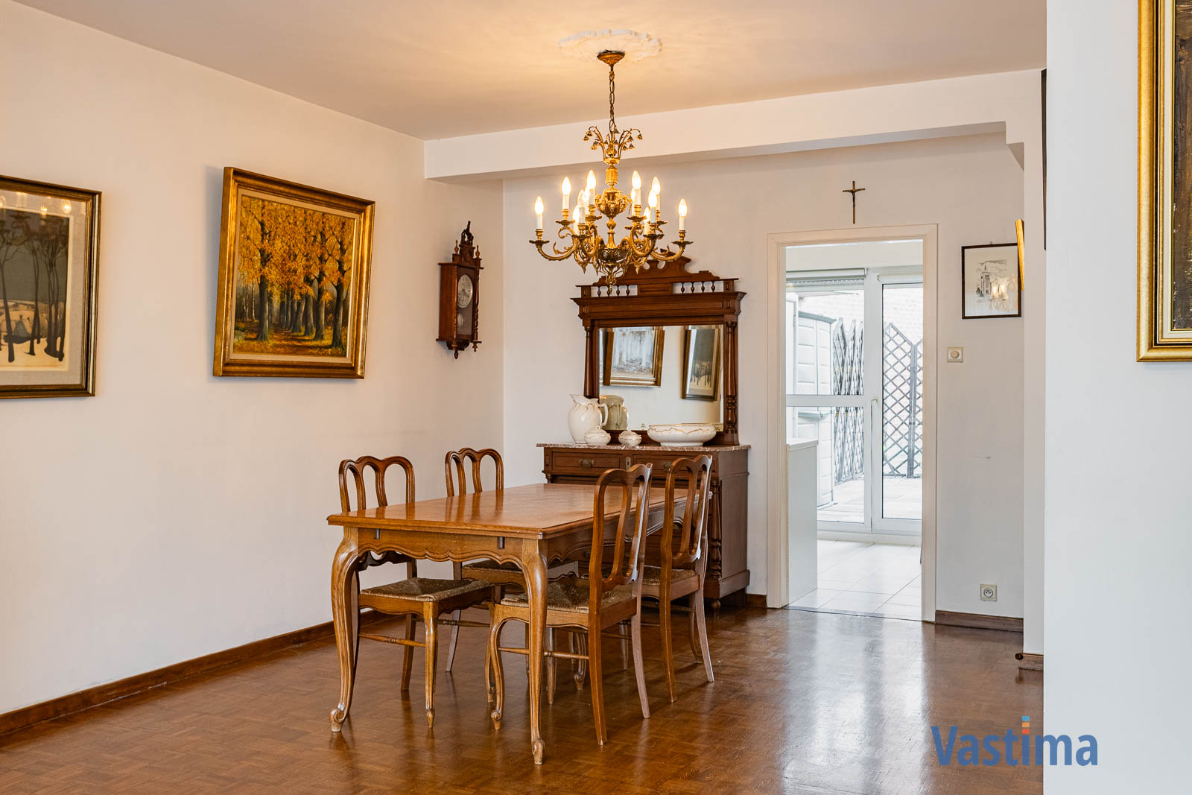 Immo Vastima - Appartement Te koop Aalst - Gelijkvloers appartement met 2 slaapkamers, ruim terras en staanplaats