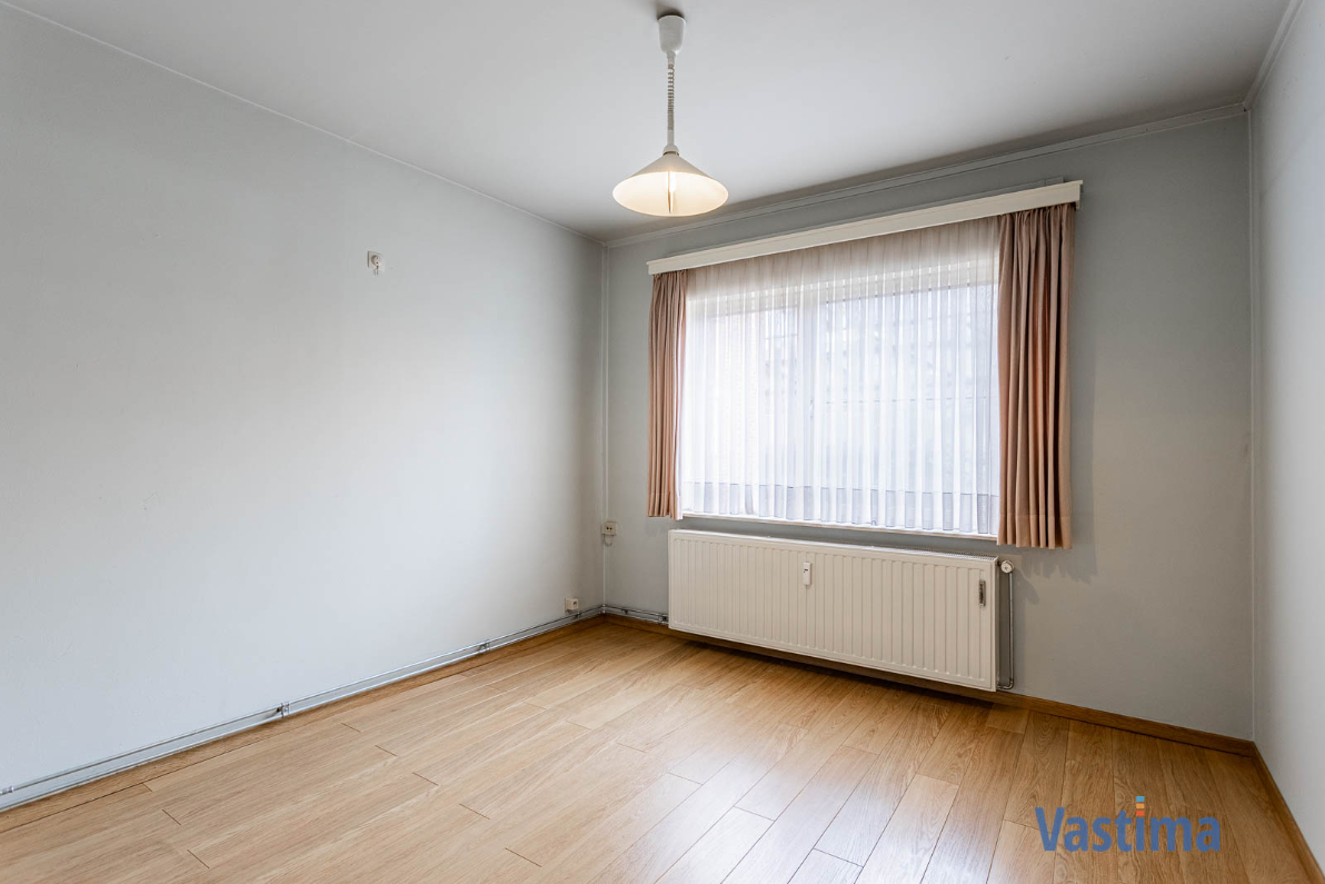 Immo Vastima - Appartement Te koop Aalst - Gelijkvloers appartement met 2 slaapkamers, ruim terras en staanplaats