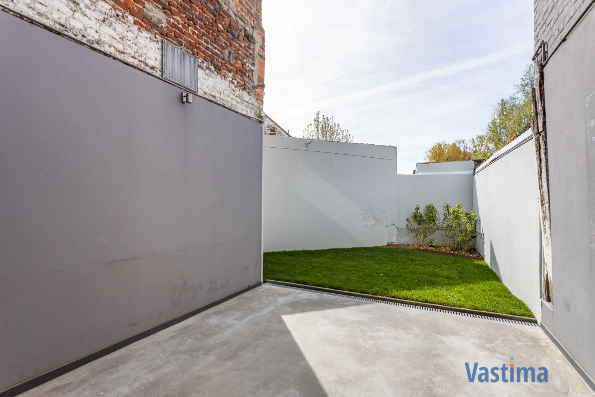 Immo Vastima - Huis Te huur Roosdaal - Charmante huurwoning met 2-3 slaapkamers, buitenruimte en garage