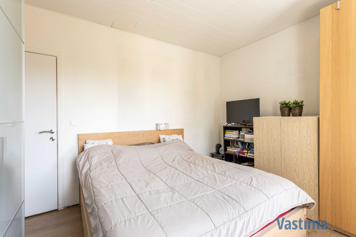 Immo Vastima - Huis Te koop Erembodegem - Energiezuinige en instapklare starterswoning met 2 slaapkamers in hartje Erembodegem