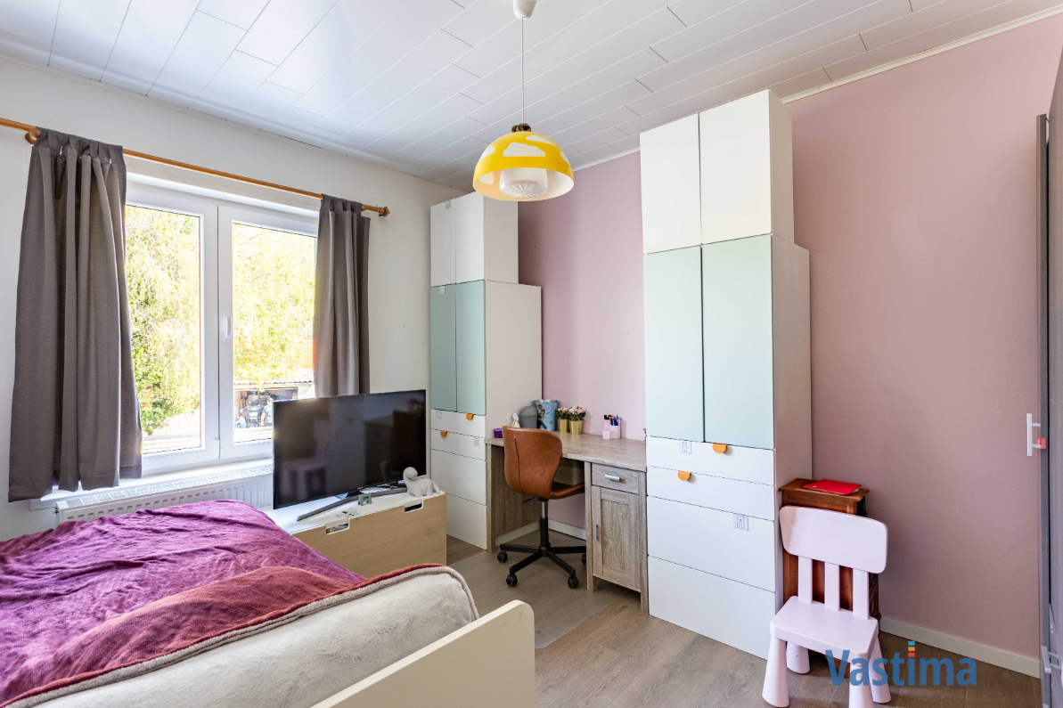 Immo Vastima - Huis Te koop Erembodegem - Energiezuinige en instapklare starterswoning met 2 slaapkamers in hartje Erembodegem