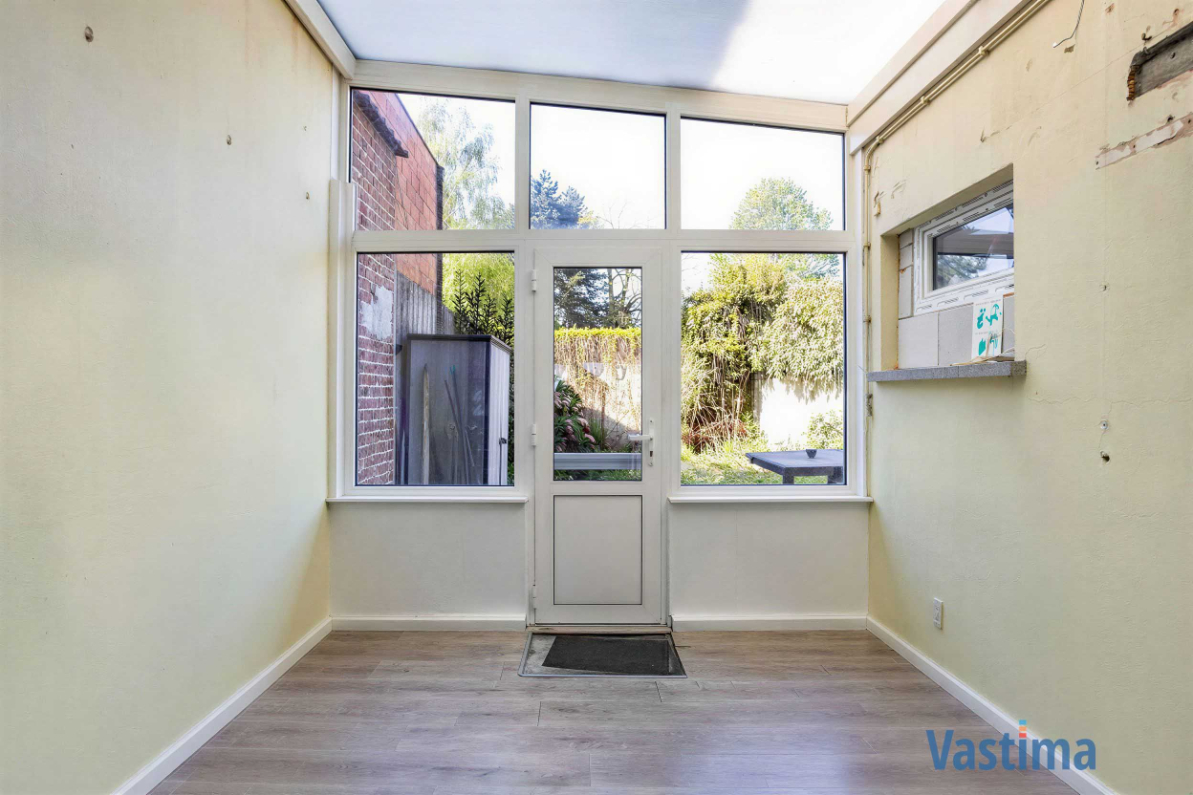 Immo Vastima - Huis Te koop Aalst - Gezinswoning met potentieel nabij het centrum van Aalst