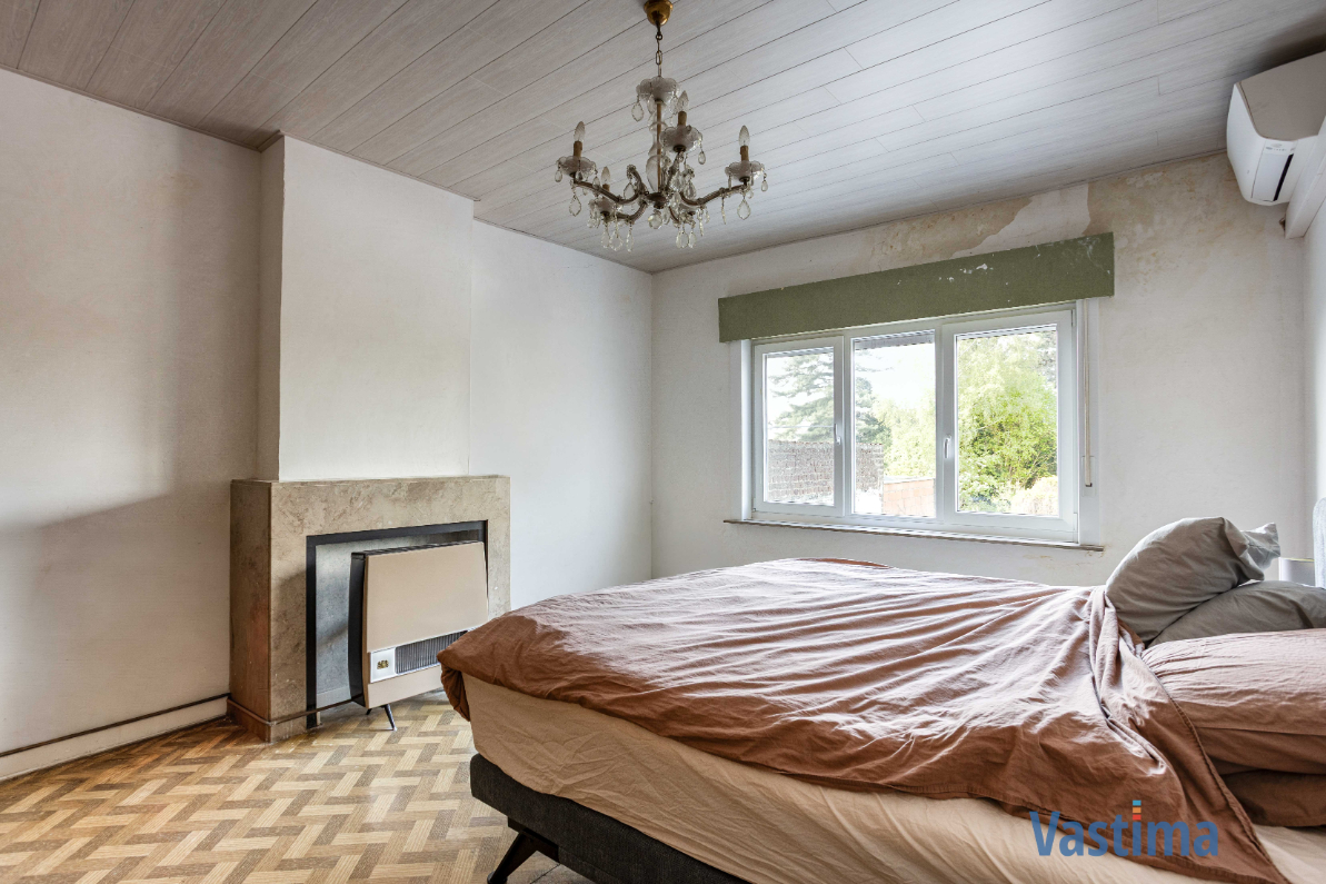 Immo Vastima - Huis Te koop Aalst - Gezinswoning met potentieel nabij het centrum van Aalst