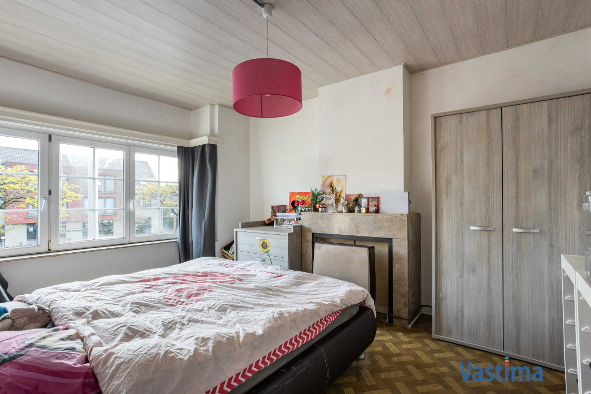 Immo Vastima - Huis Te koop Aalst - Gezinswoning met potentieel nabij het centrum van Aalst