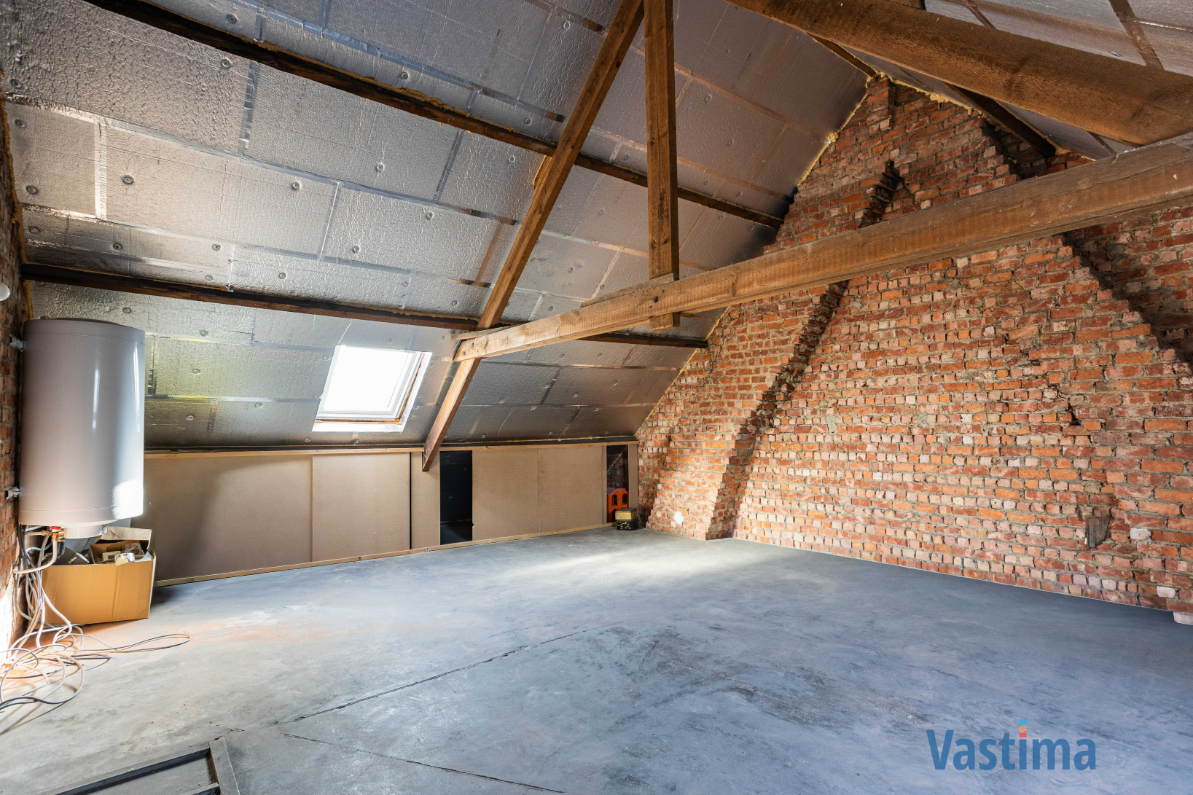 Immo Vastima - Huis Te koop Aalst - Gezinswoning met potentieel nabij het centrum van Aalst