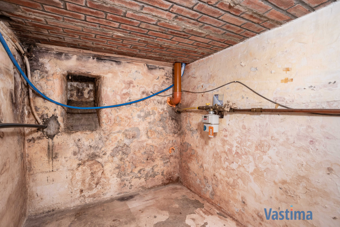 Immo Vastima - Huis Te koop Aalst - Gezinswoning met potentieel nabij het centrum van Aalst