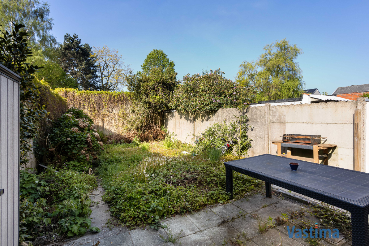 Immo Vastima - Huis Te koop Aalst - Gezinswoning met potentieel nabij het centrum van Aalst