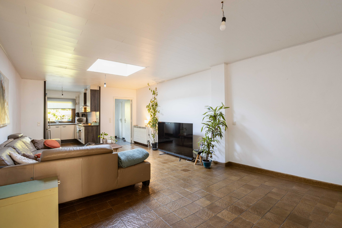 Immo Vastima - Huis Te huur Aalst - Rijwoning  met 4 slaapkamers en mooie tuin