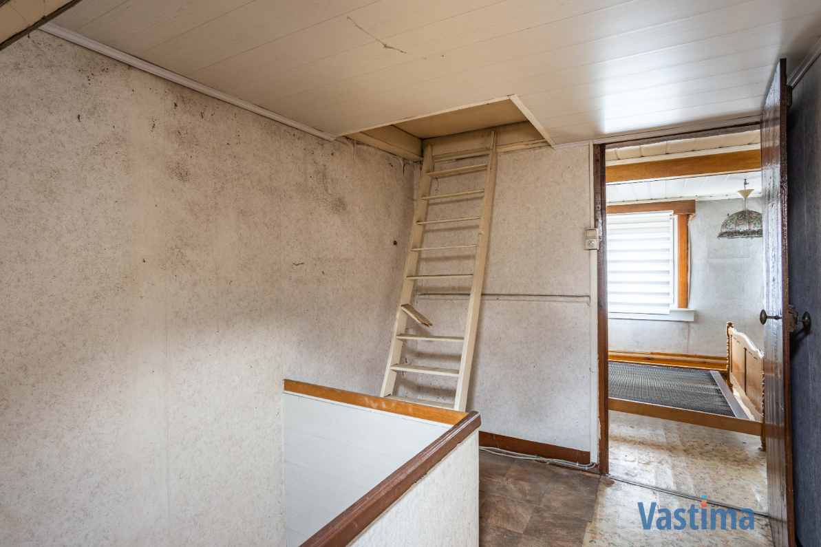 Immo Vastima - Huis Te koop Gijzegem - Halfopen woning met uitbreidingsmogelijkheden in hartje Gijzegem