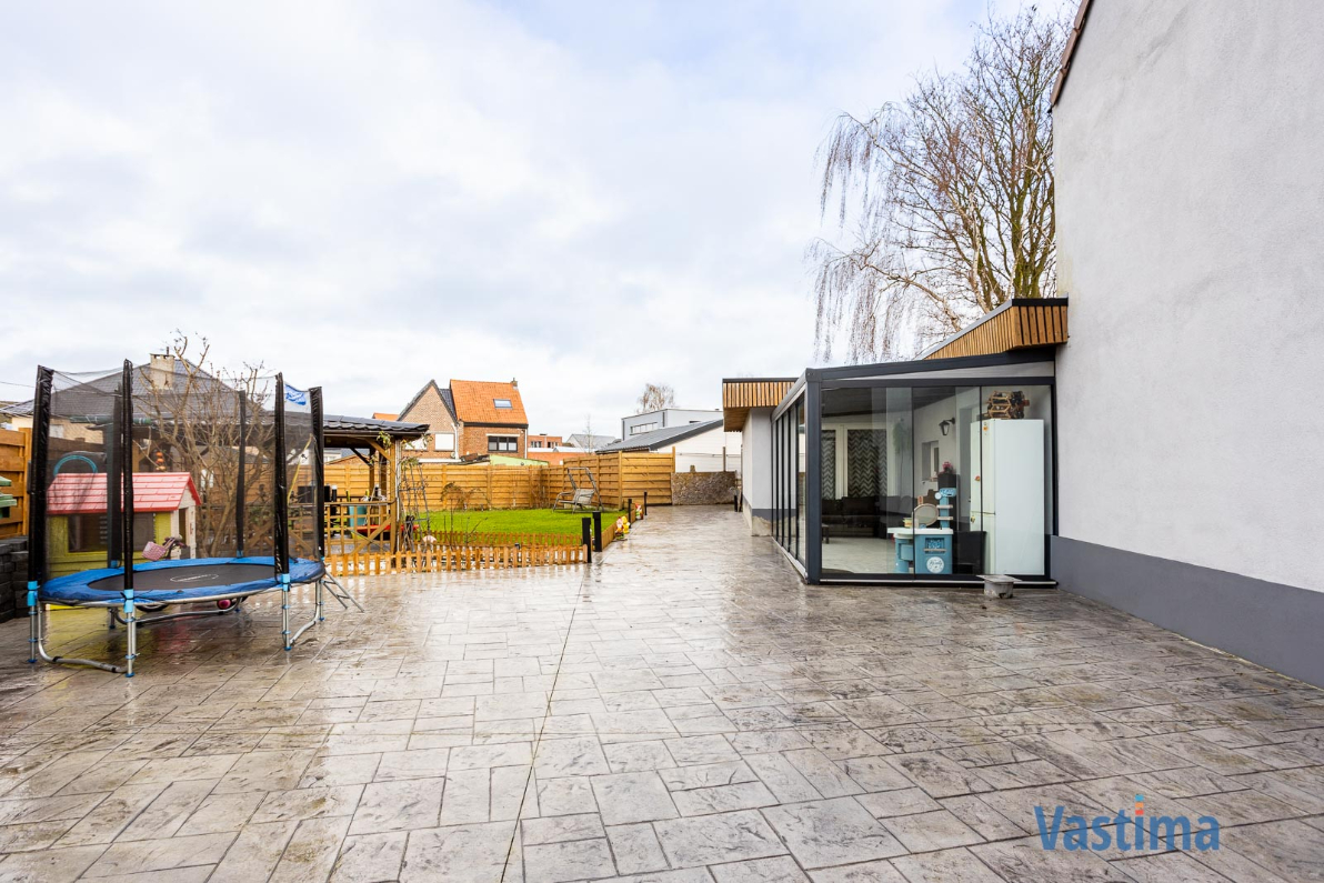 Immo Vastima - Huis Te koop Affligem - Instapklare, energiezuinige familiewoning met 4 slaapkamers, tuin en garage