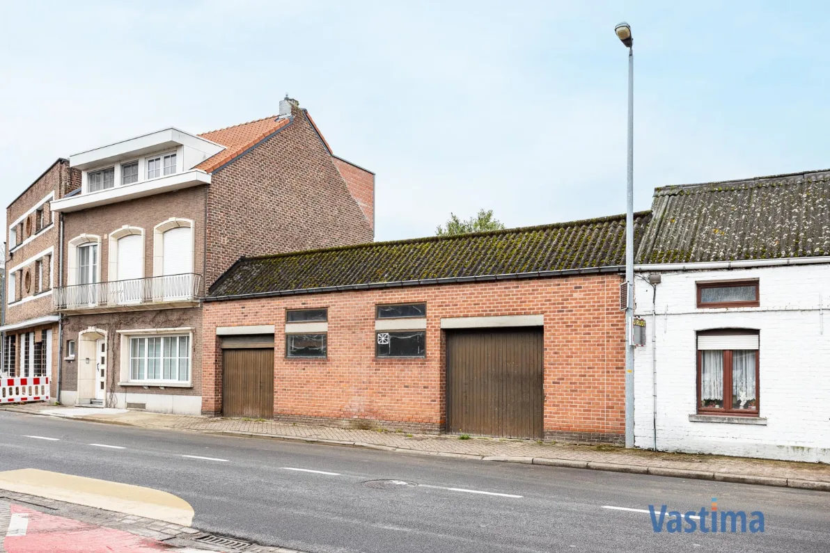 Immo Vastima - Huis Te koop Merchtem - Renovatieproject in centrum Merchtem