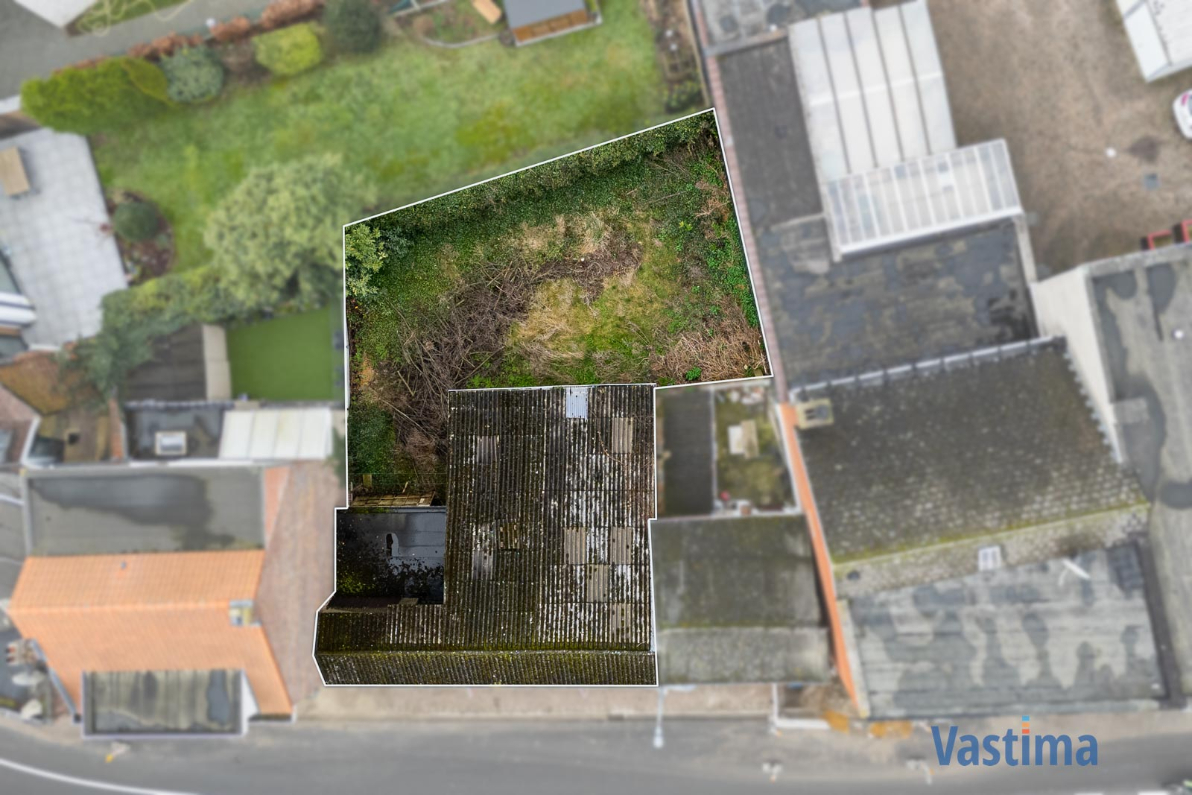 Immo Vastima - Huis Te koop Merchtem - Renovatieproject in centrum Merchtem