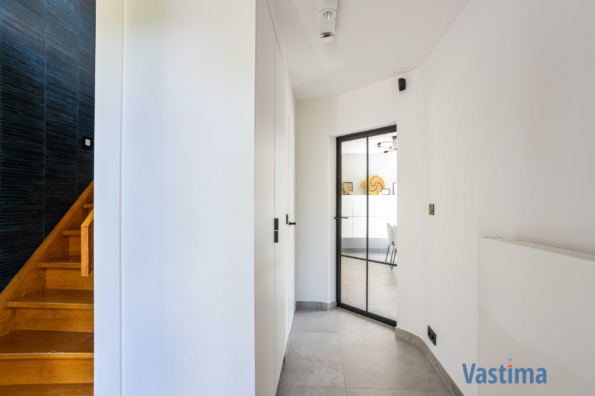 Immo Vastima - Huis Te koop Aalst - Instapklare gezinswoning met tuin, garage en rustige topligging nabij centrum Aalst