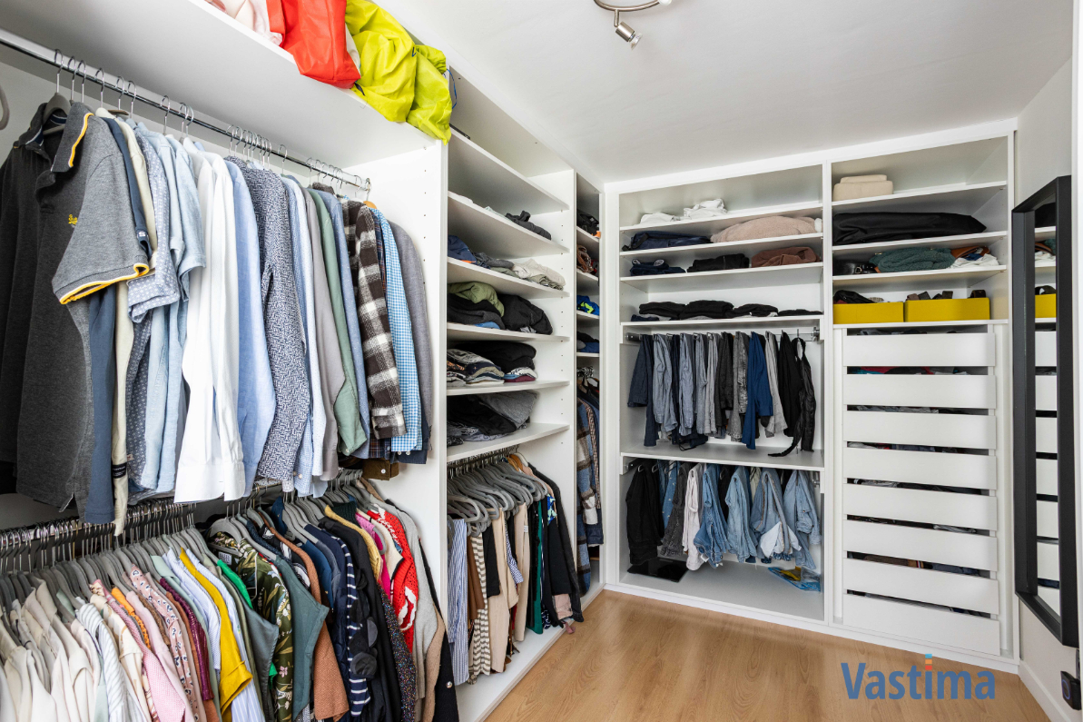 Immo Vastima - Huis Te koop Aalst - Instapklare gezinswoning met tuin, garage en rustige topligging nabij centrum Aalst