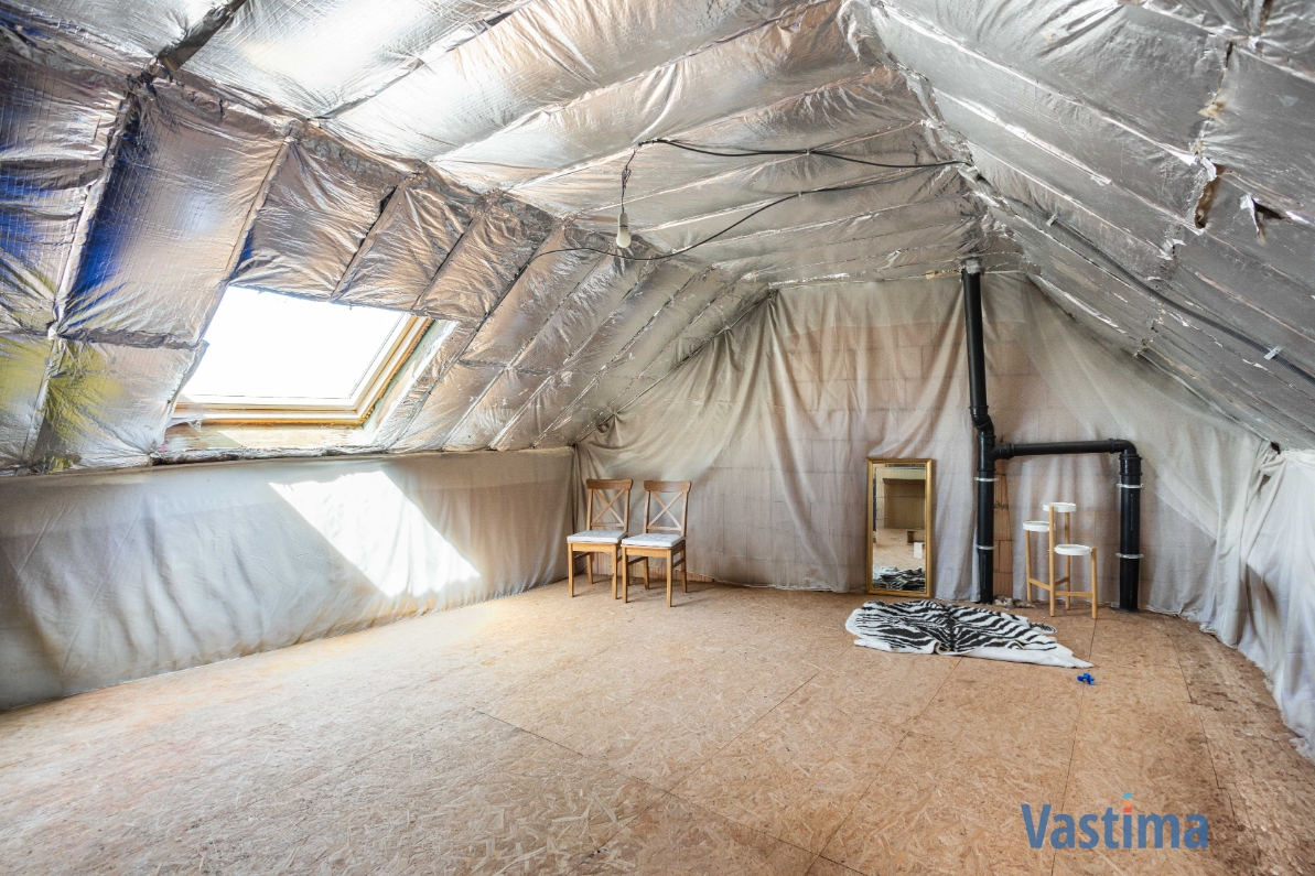 Immo Vastima - Appartement Te koop Aalst - Lichtrijk appartement met 2 terrassen, staanplaats en extra zolderruimte