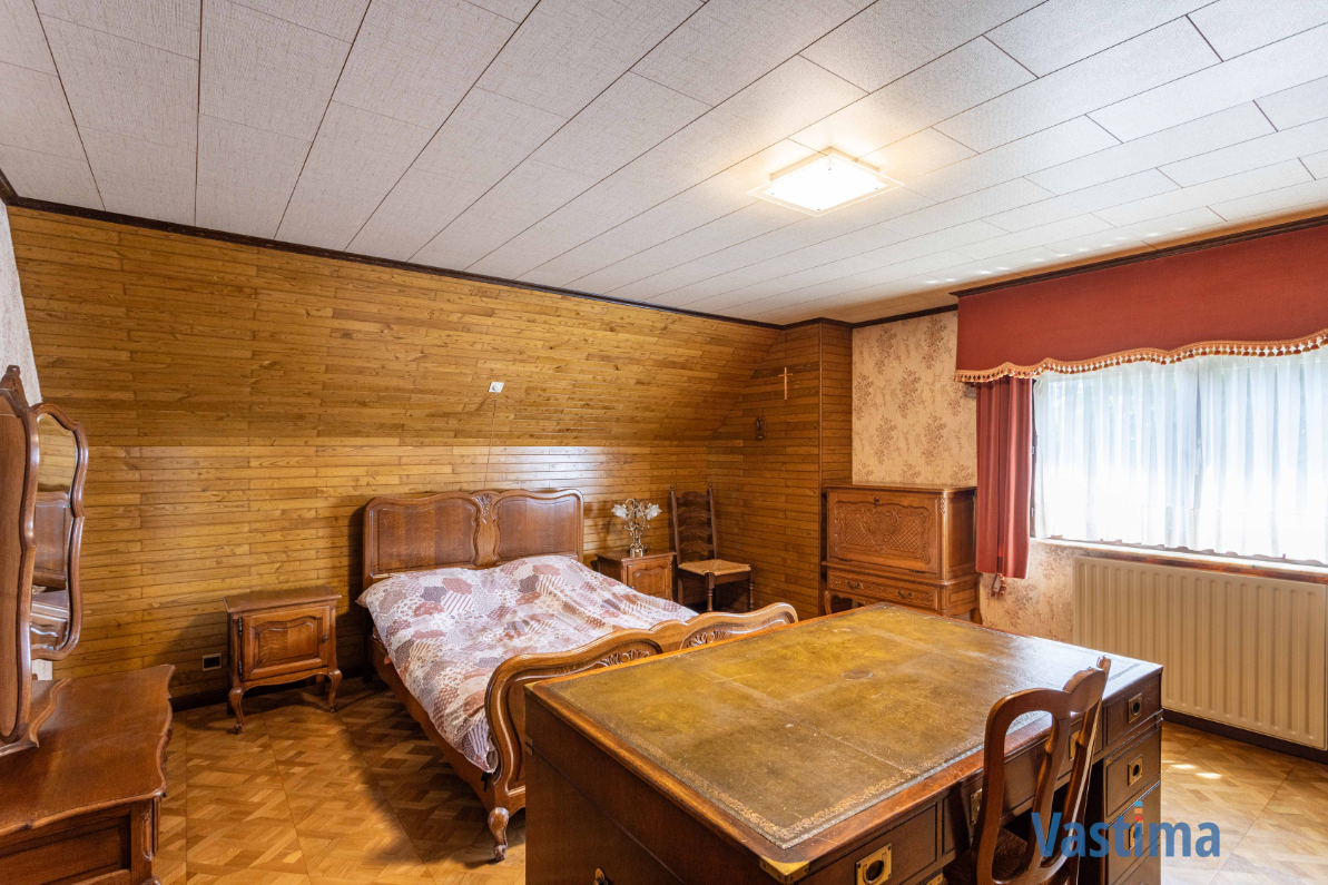 Immo Vastima - Huis Te koop Aalst - Villa met zonnige tuin en grote garage op een steenworp van centrum Aalst